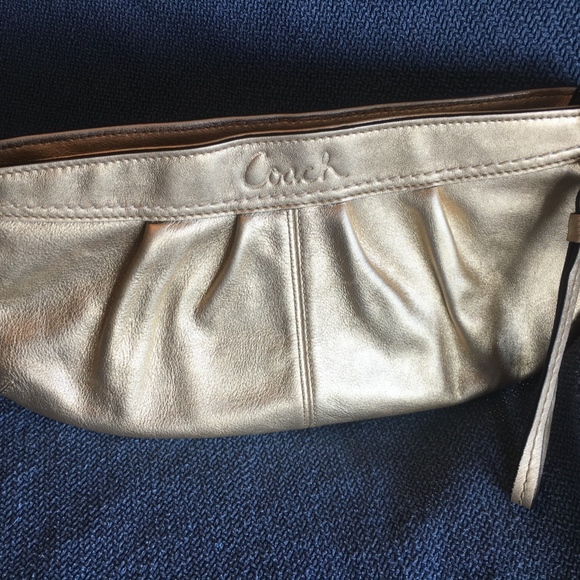 Coach purse!  Golden color - Picture 5 of 6